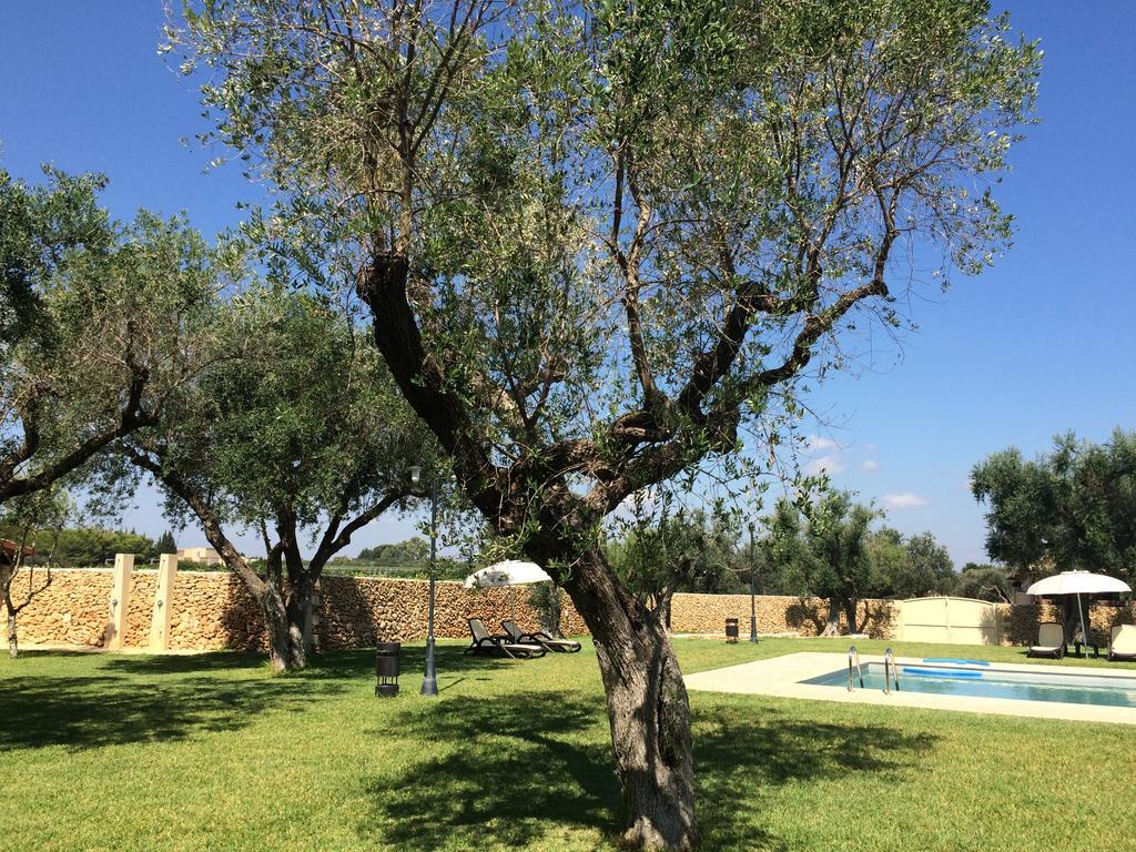 Masseria San Polo Squinzano Exteriör bild